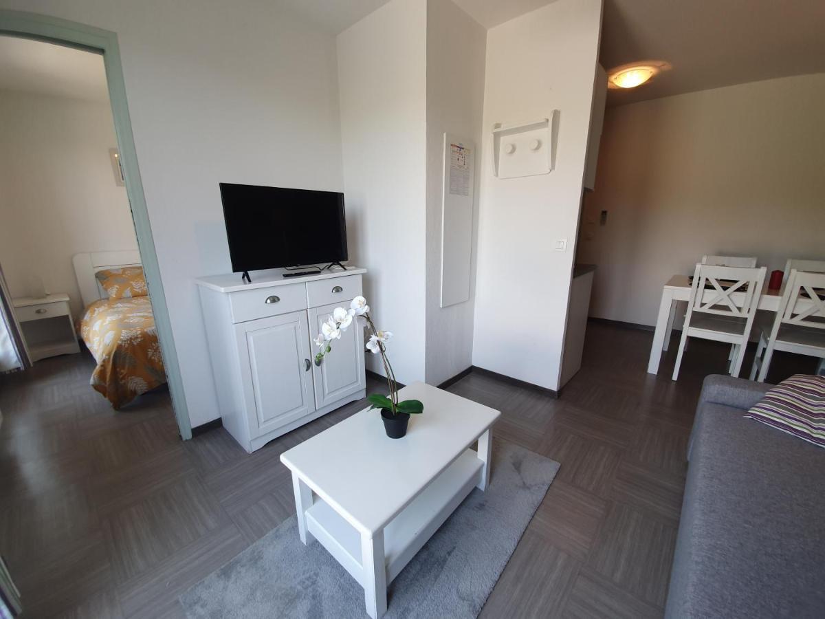 Le Blanc-Martel - Piscine, Climatisation & Parking Apartment Gréoux-les-Bains Екстериор снимка